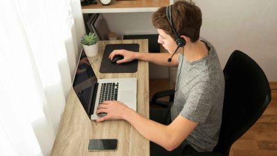 Laptops for Remote Work – 7 Best Picks for 2025